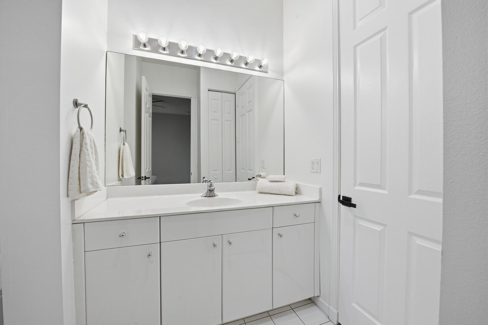 TIVOLI LAKES - Residential