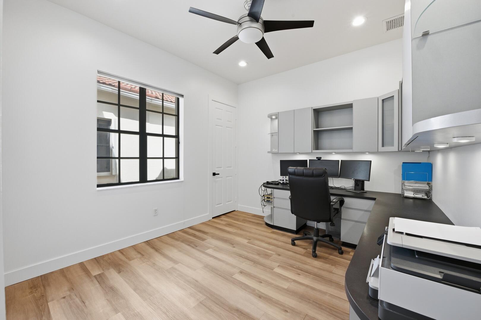 TIVOLI LAKES - Residential