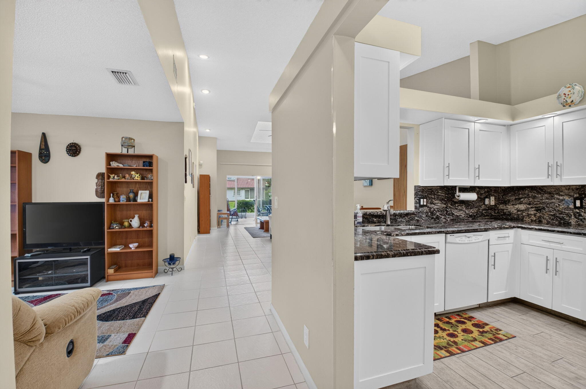 6367 Pointe Pleasant Circle