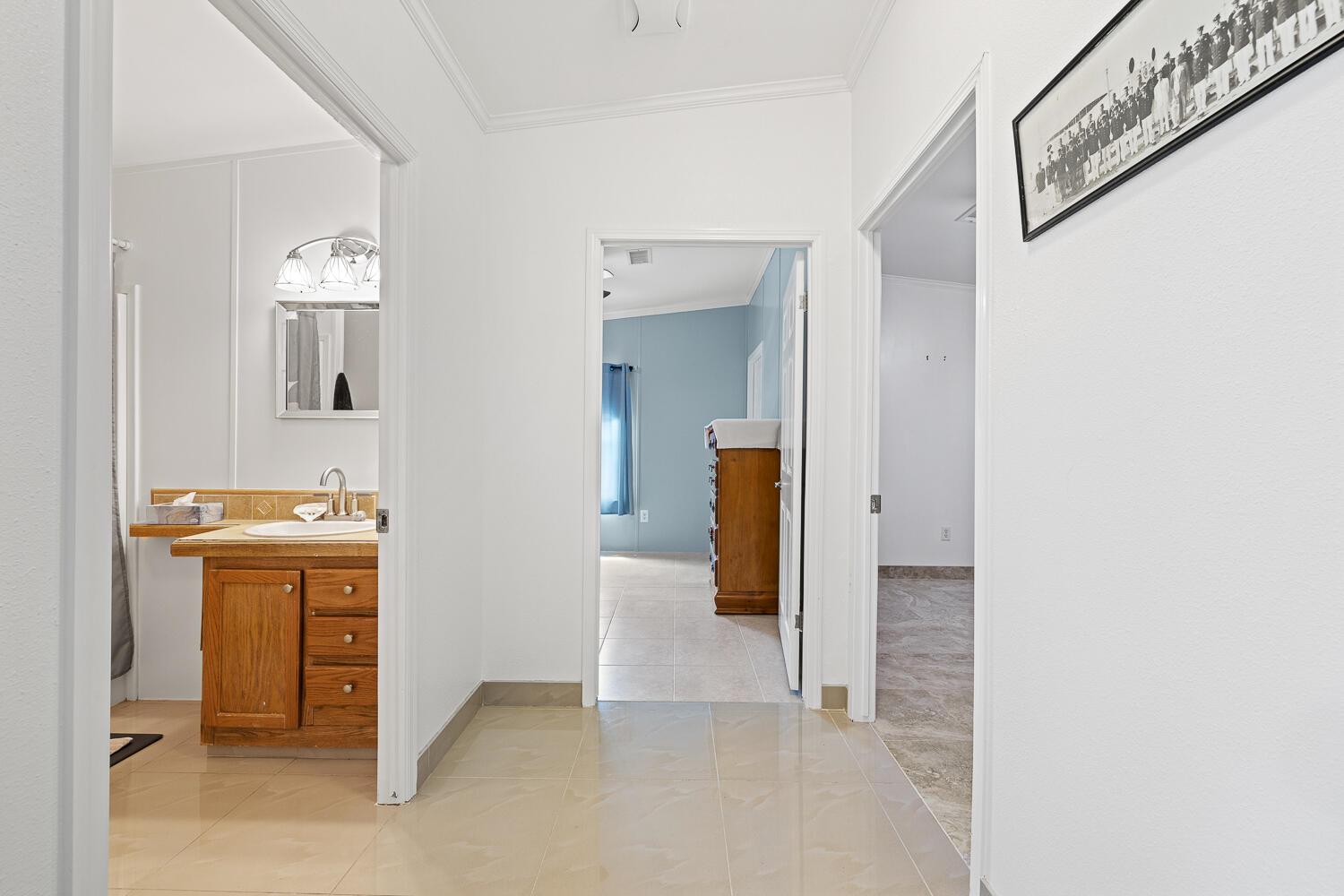 SANDALFOOT BLVD ESTATES - Residential