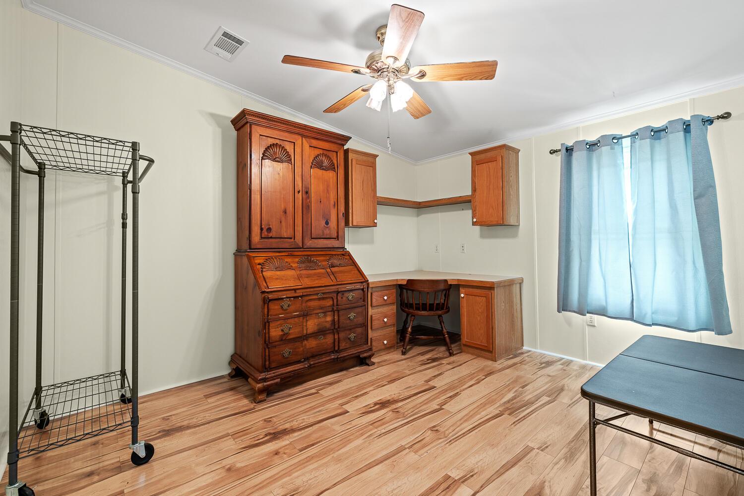 SANDALFOOT BLVD ESTATES - Residential