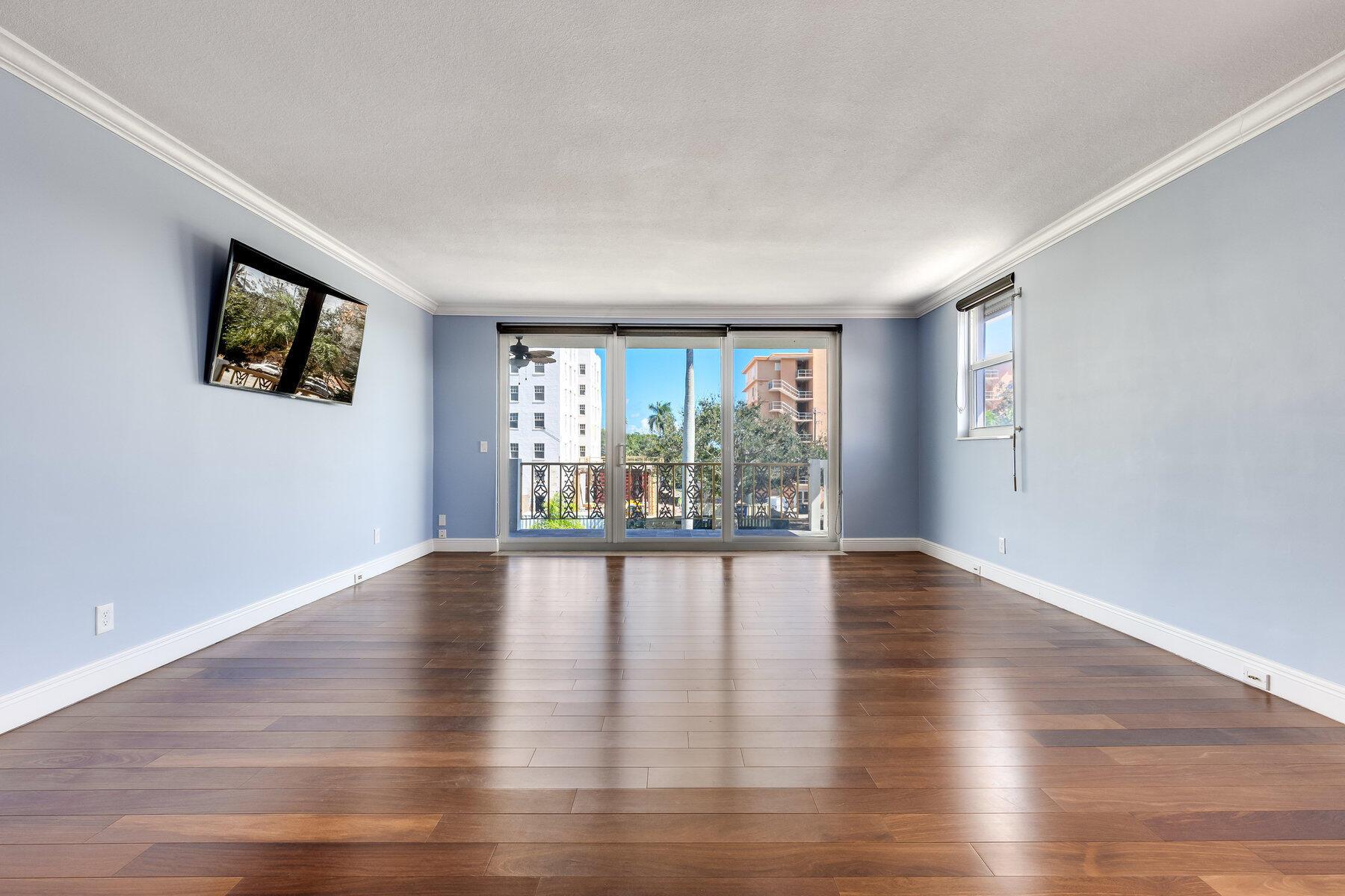 GOLD COAST TOWERS CONDO - Residential