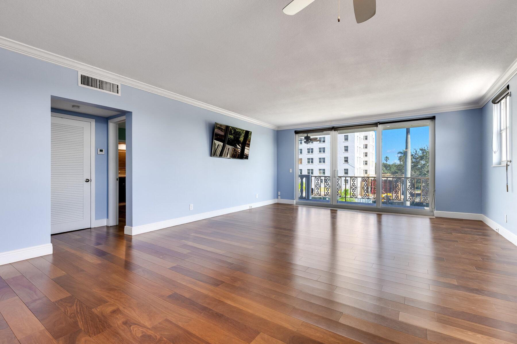 GOLD COAST TOWERS CONDO - Residential