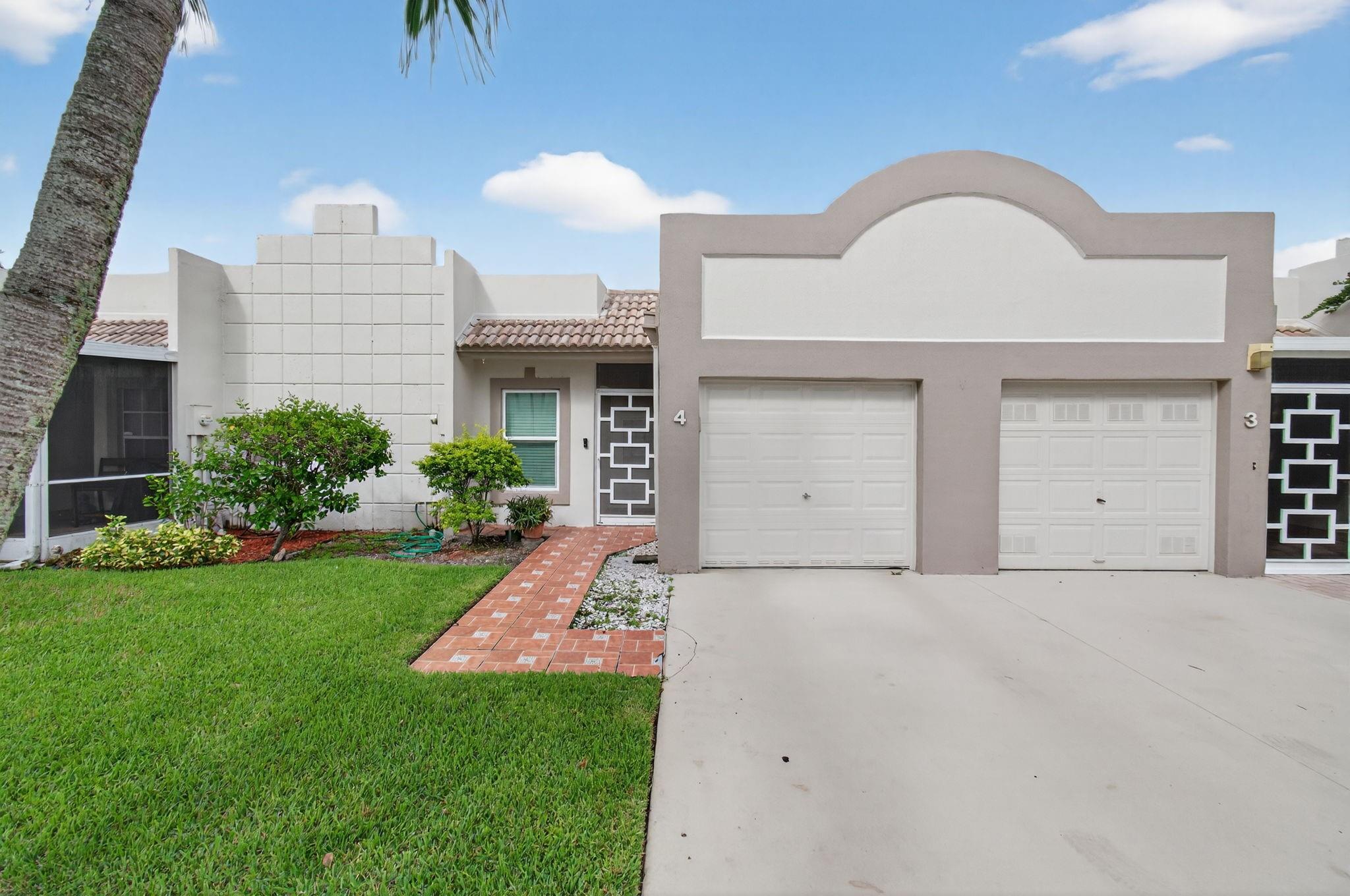 19000 Stewart Cir 4