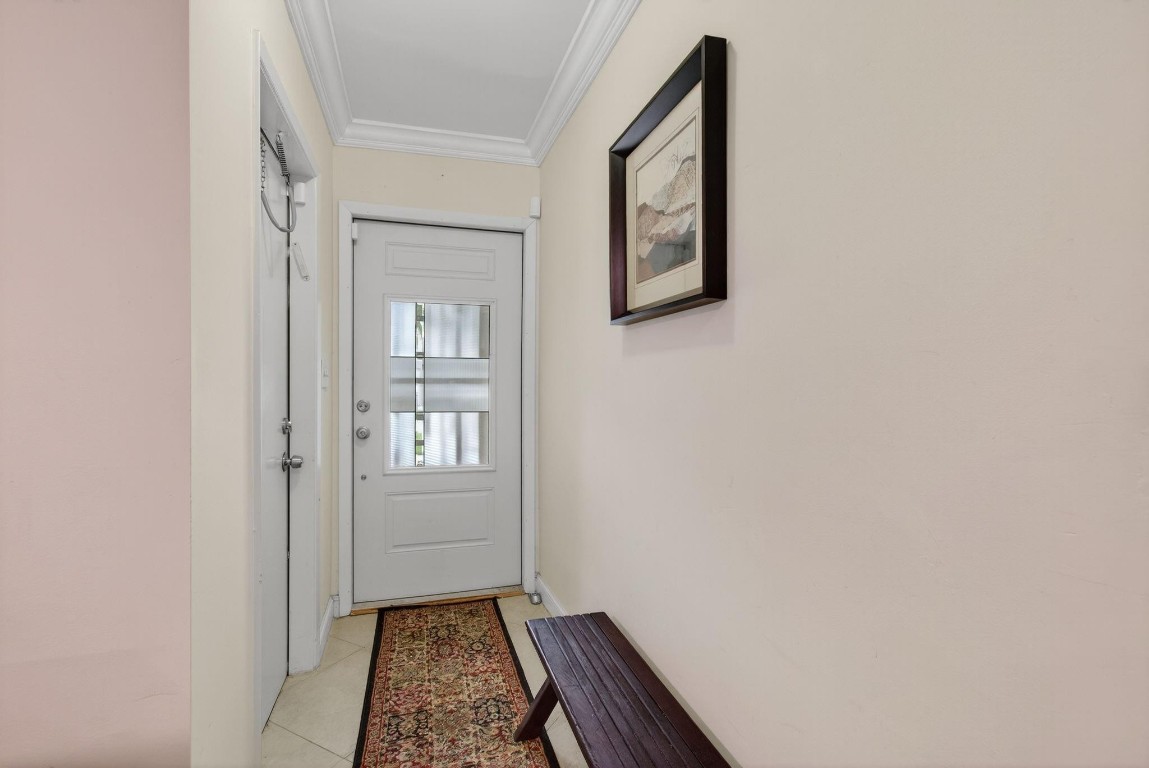 19000 Stewart Circle 4