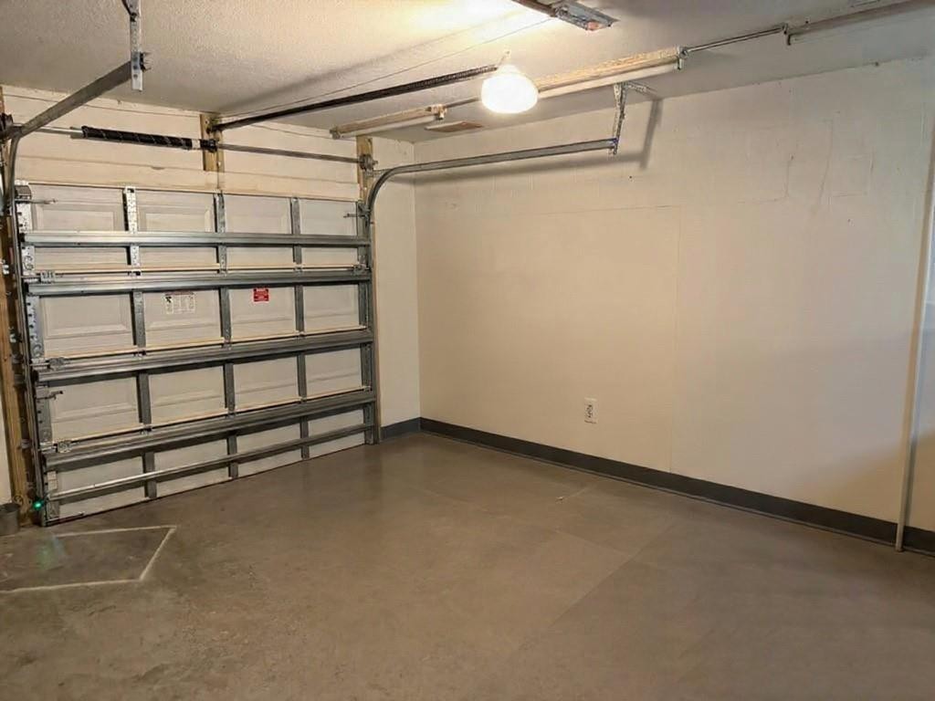 CORAL SPRINGS UNIVERSITY - Residential