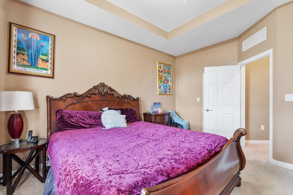 CELEBRATION POINTE - Residential