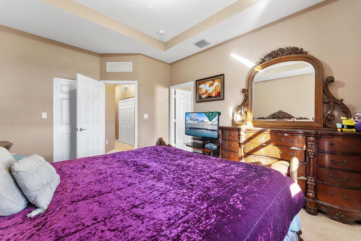 CELEBRATION POINTE - Residential