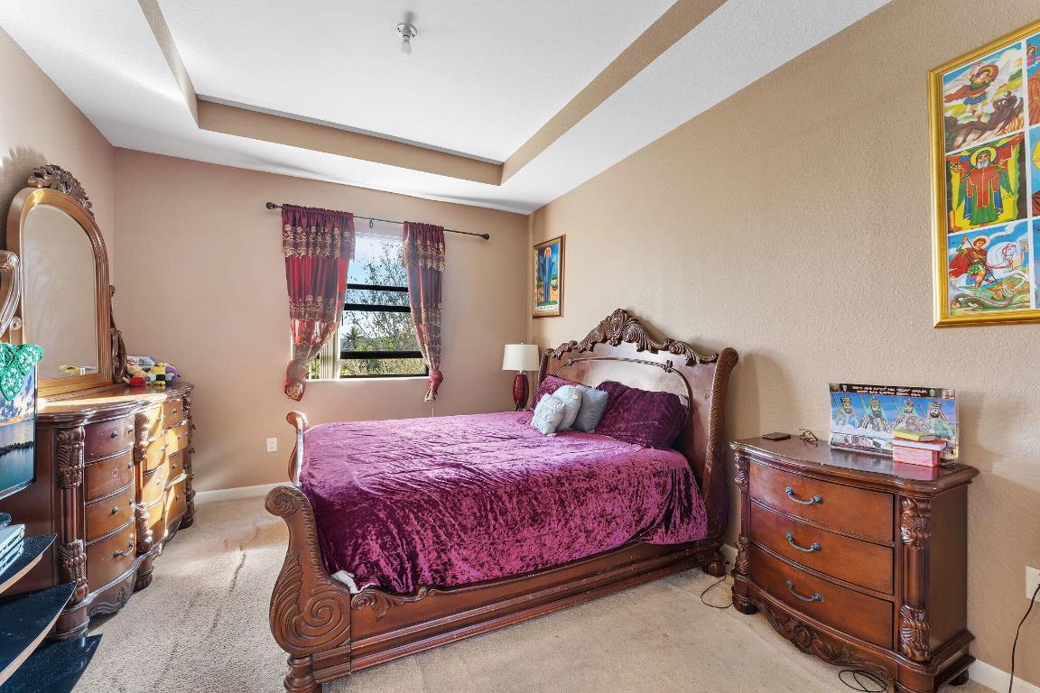 CELEBRATION POINTE - Residential