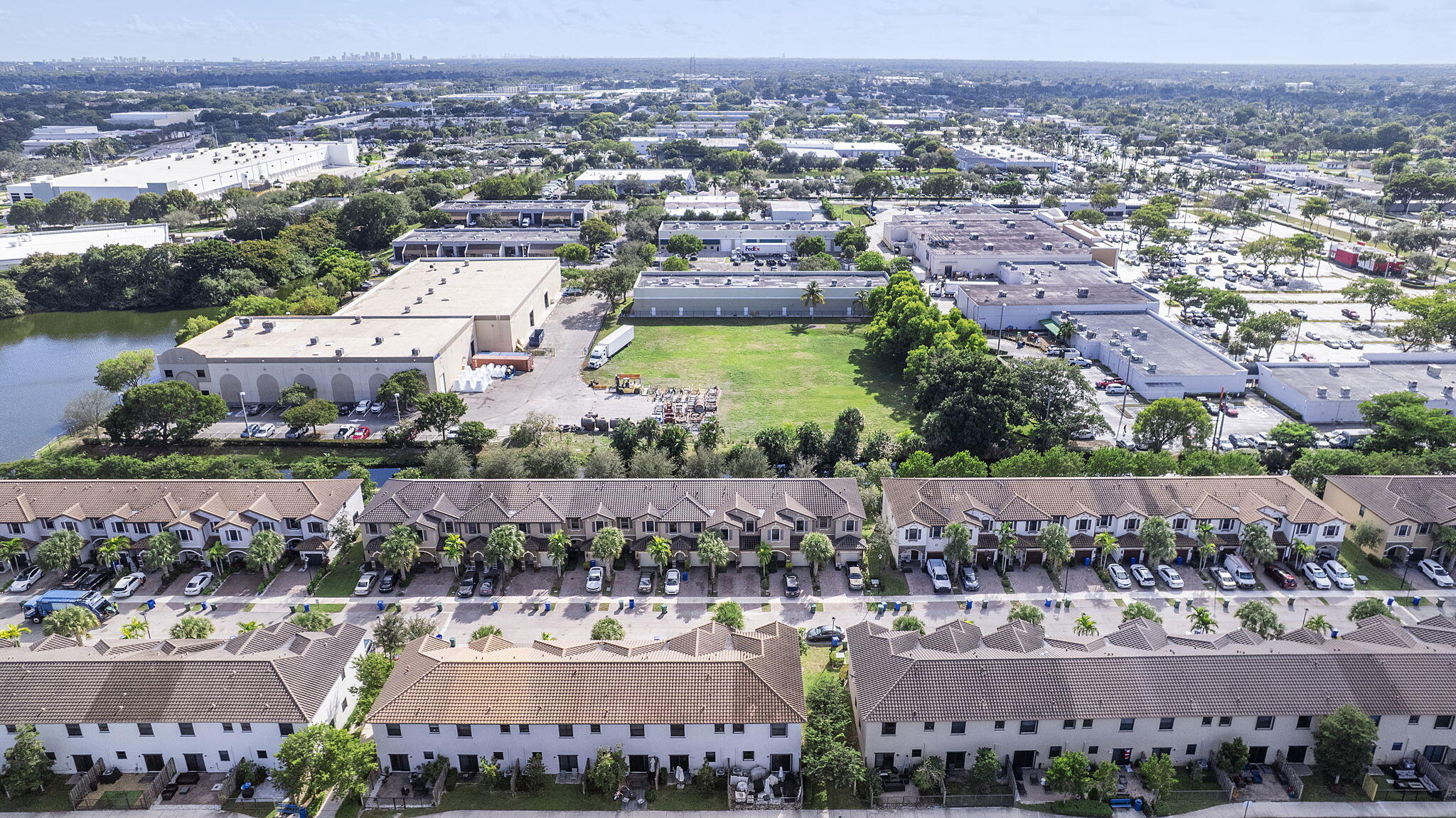 CELEBRATION POINTE - Residential