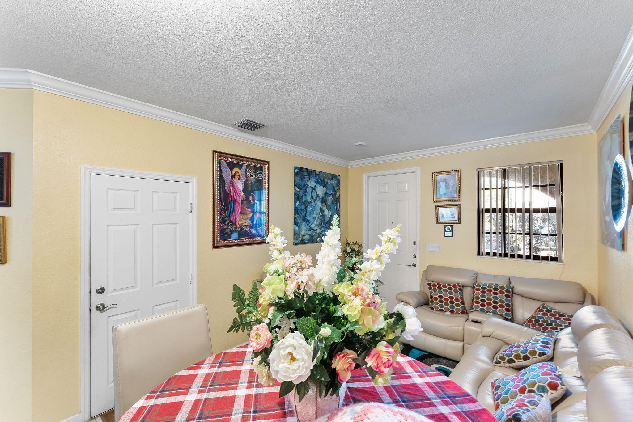 CELEBRATION POINTE - Residential