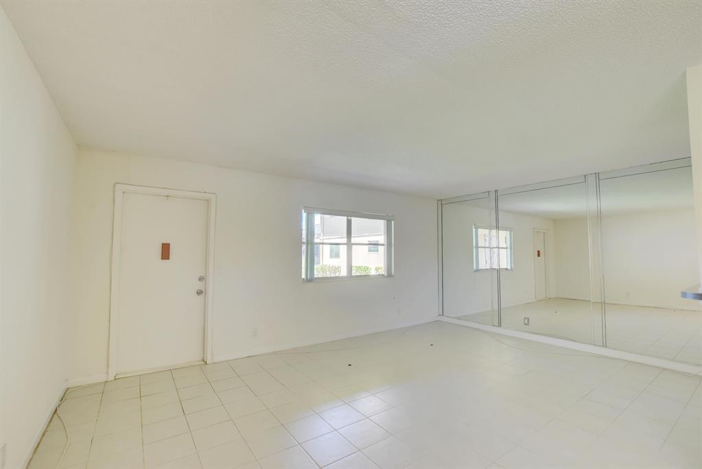 KINGS POINT MONACO CONDOS - Residential