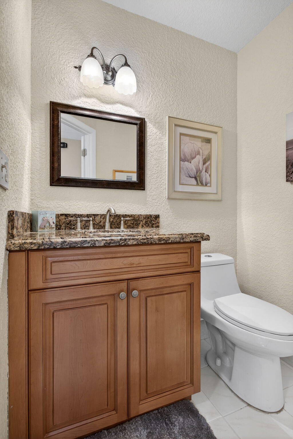 GOLDEN RAINTREE IV-B CONDO - Residential