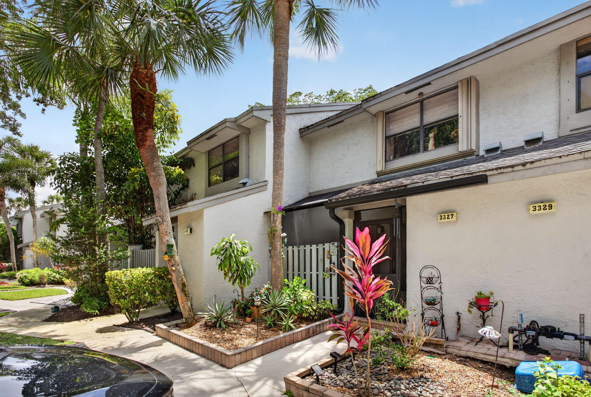 3327 Carambola Circle S