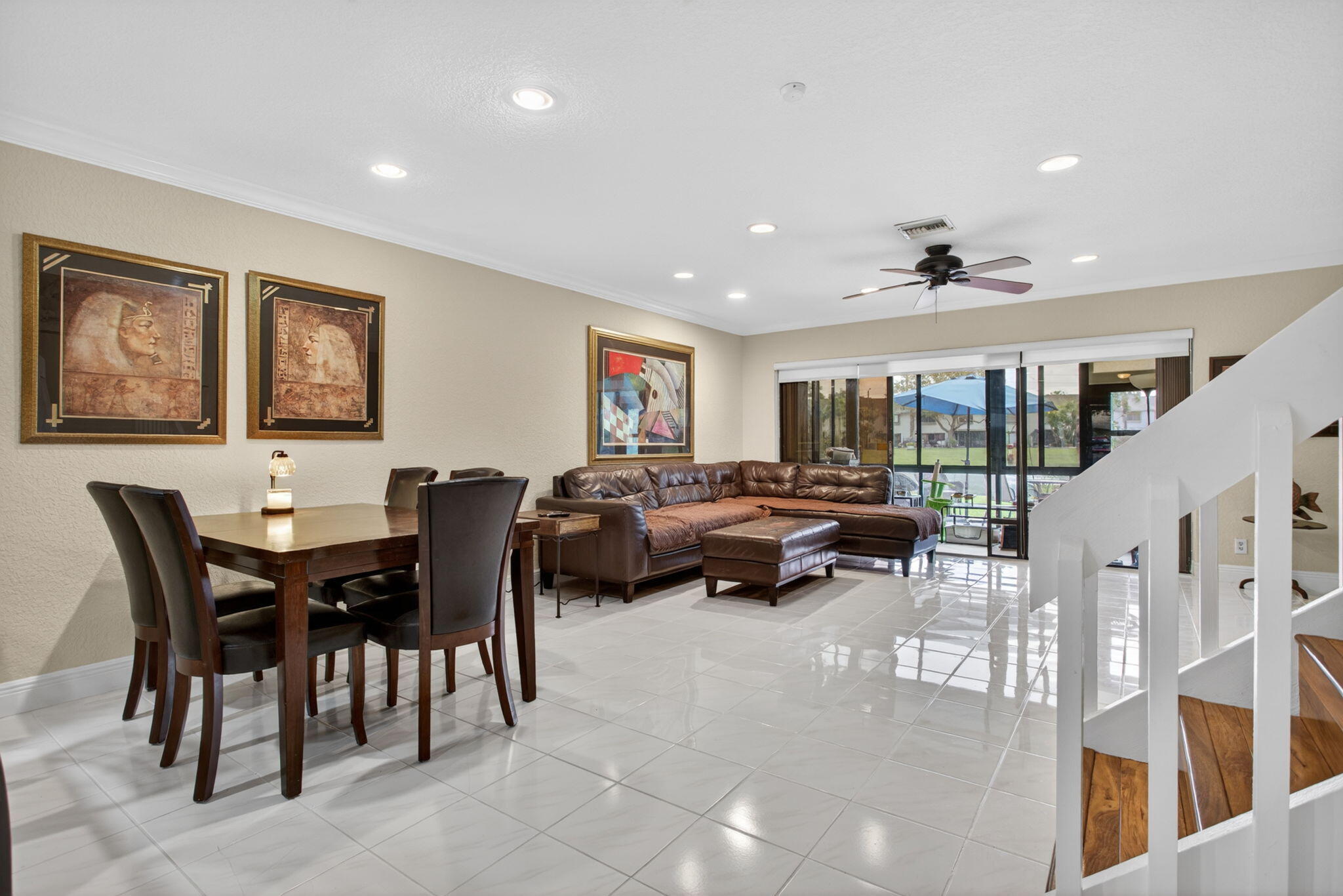 GOLDEN RAINTREE IV-B CONDO - Residential