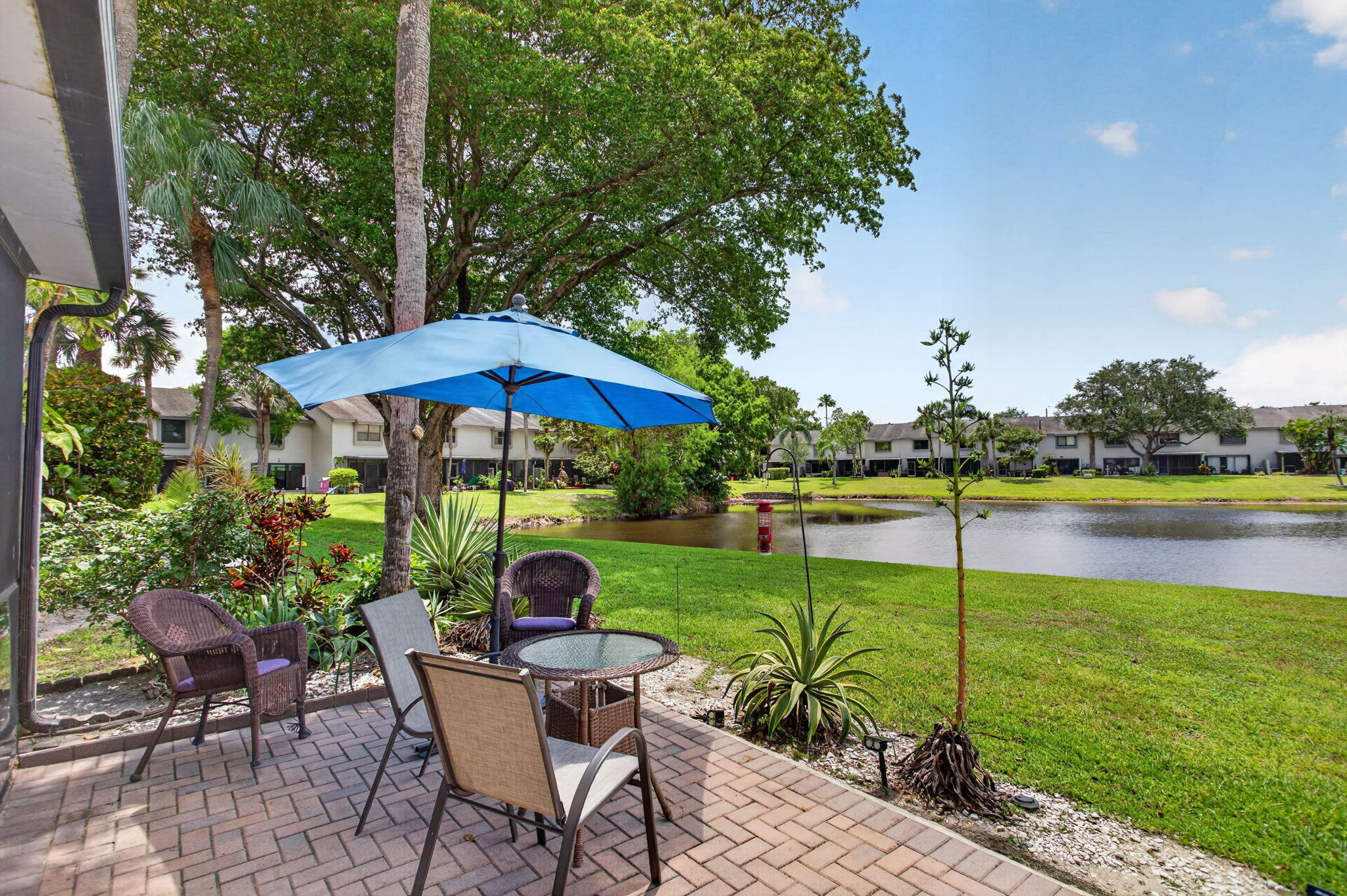 GOLDEN RAINTREE IV-B CONDO - Residential