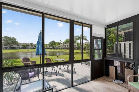 Tiny photo for 3327 Carambola Circle S, Coconut Creek, FL 33066 (MLS # B26031466)