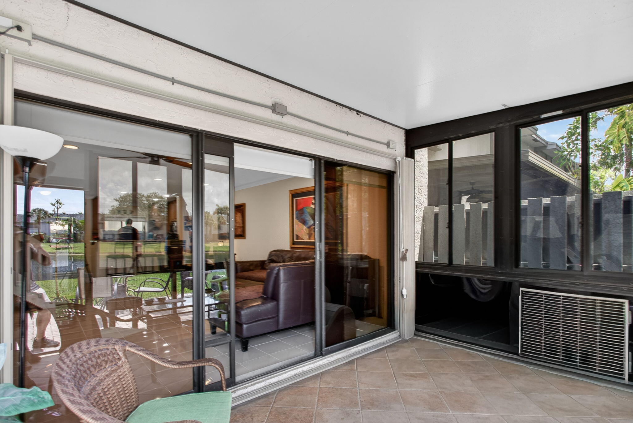 GOLDEN RAINTREE IV-B CONDO - Residential