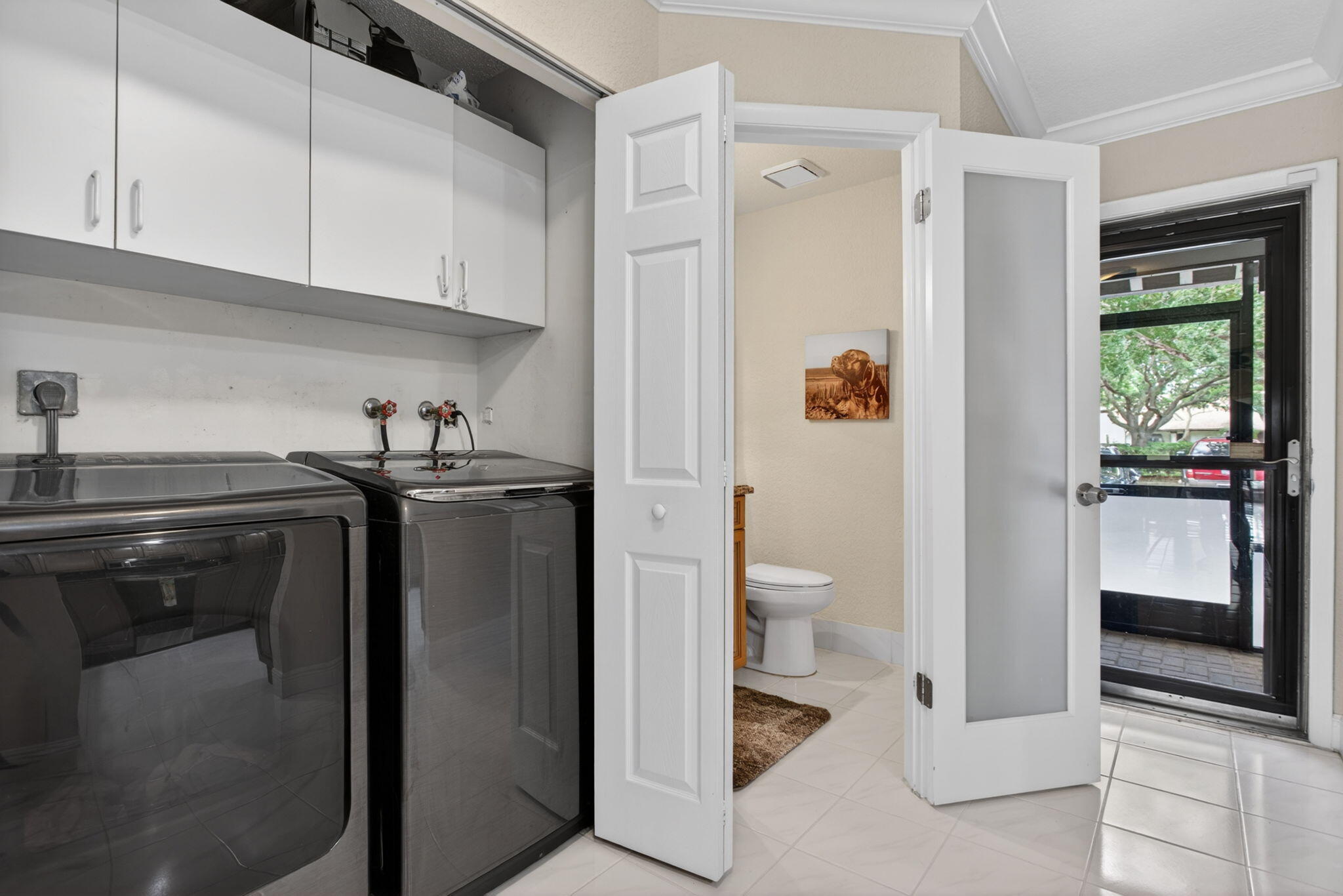 GOLDEN RAINTREE IV-B CONDO - Residential