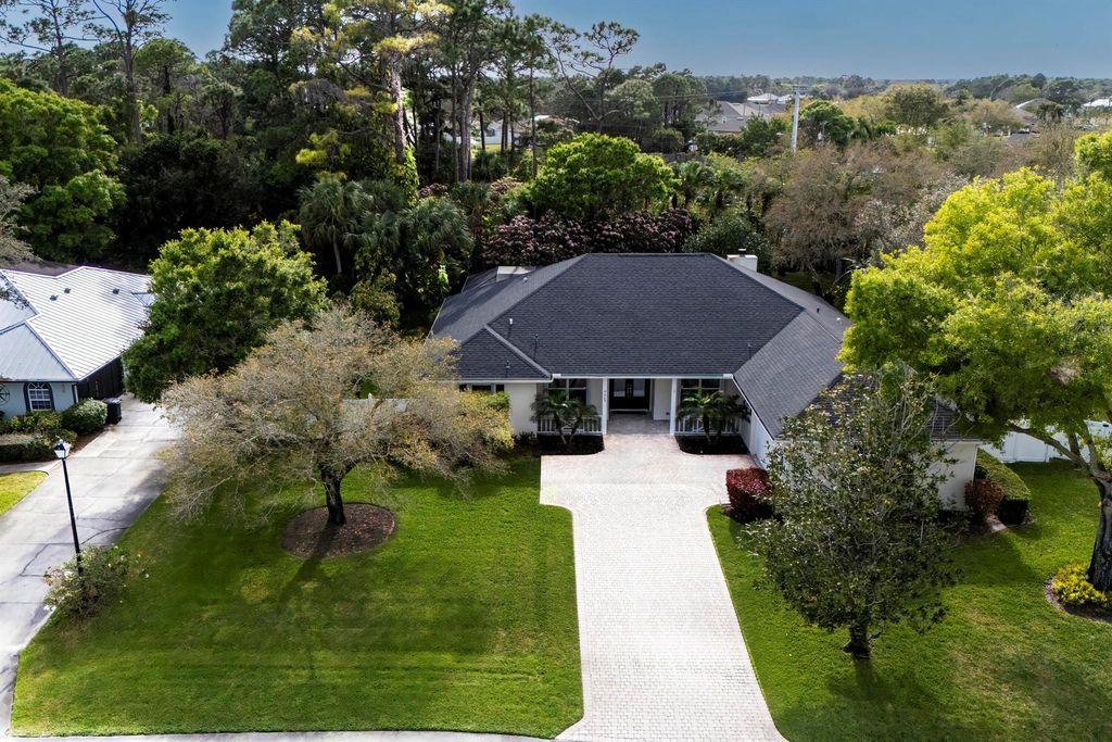 Photo of 5405 Stately Oaks Street, Fort Pierce, FL 34981 (MLS # R11065558)