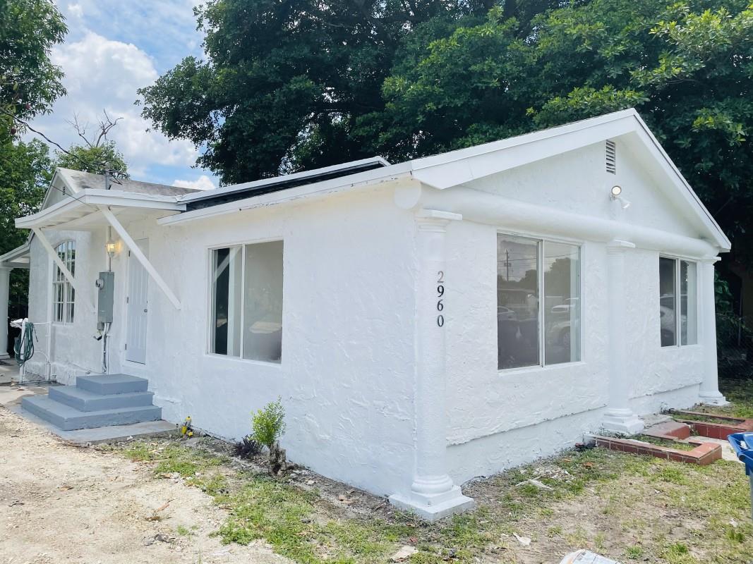 2960 NW 61st St