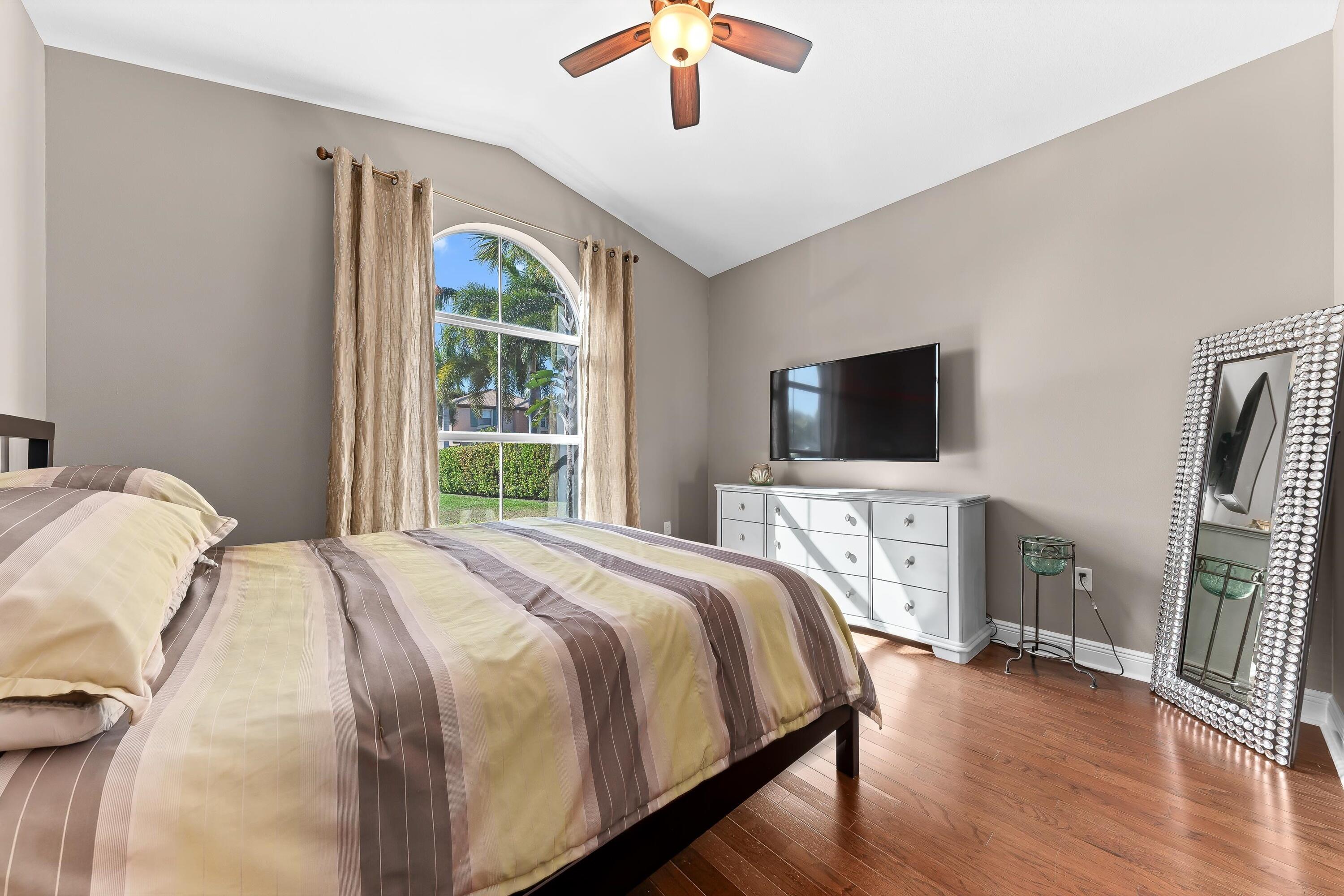 OLYMPIA 2 - Residential