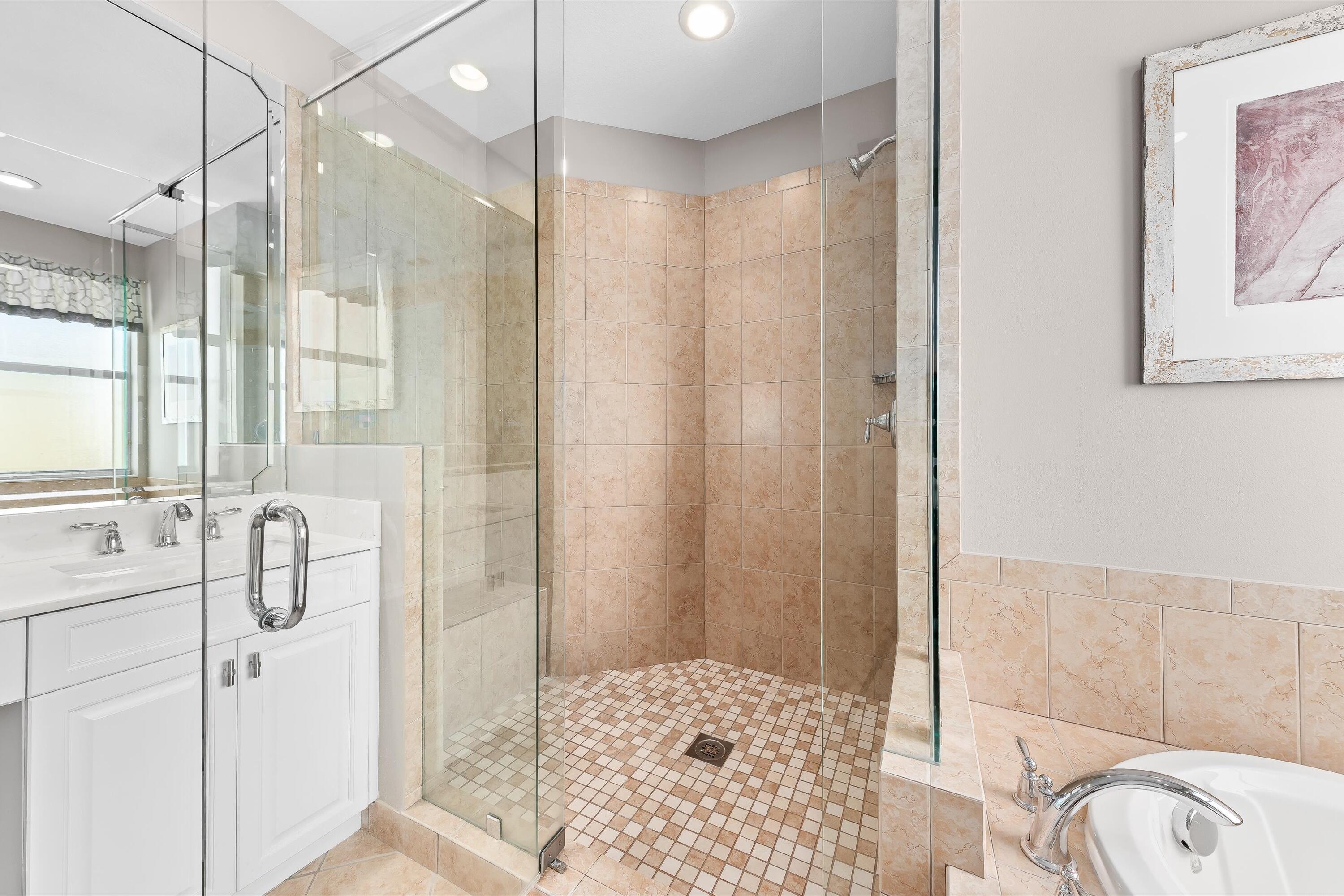 OLYMPIA 2 - Residential