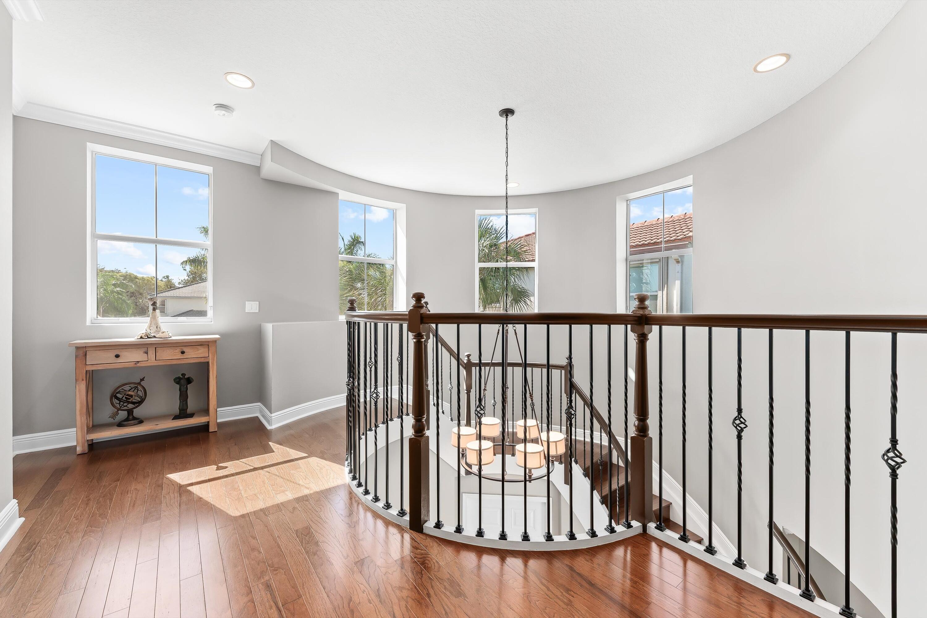 OLYMPIA 2 - Residential