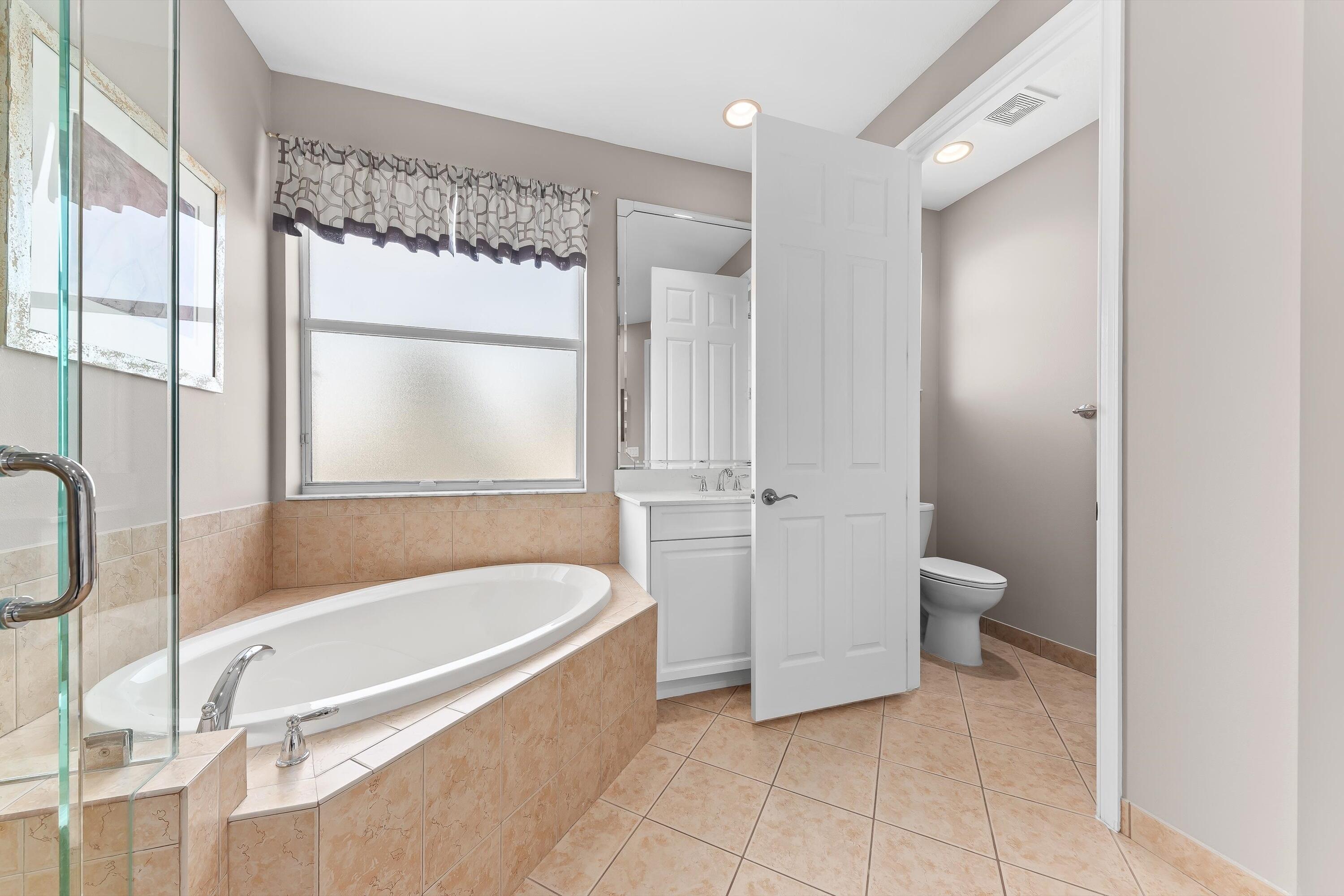 OLYMPIA 2 - Residential