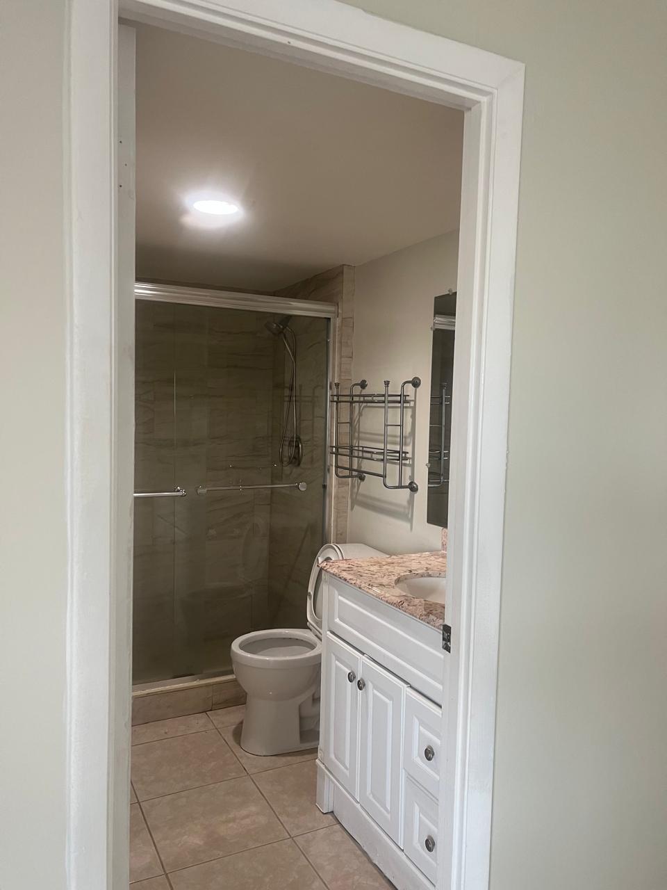 SEVEN SPRINGS 1 - Residential Lease