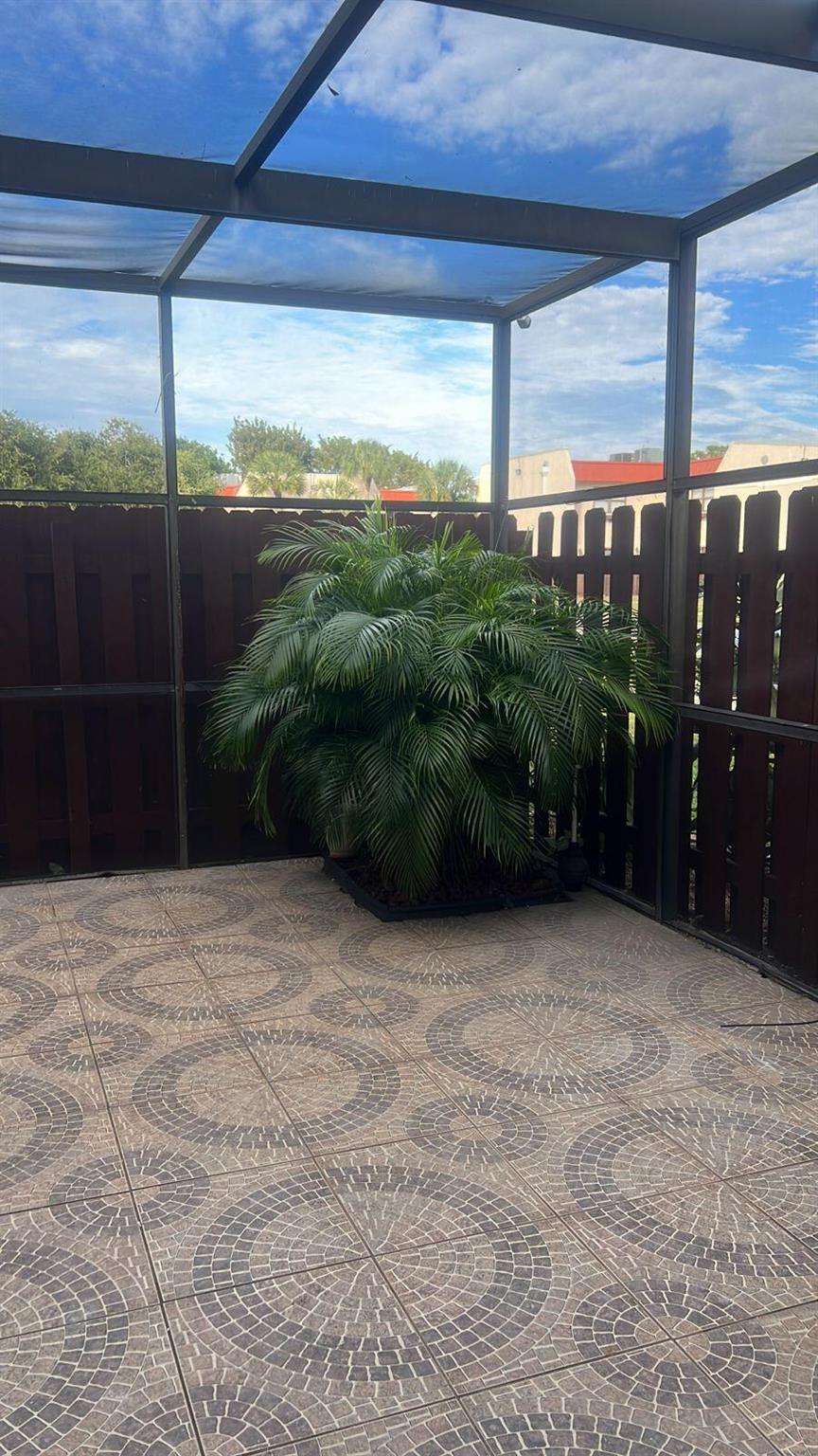 SEVEN SPRINGS 1 - Residential Lease