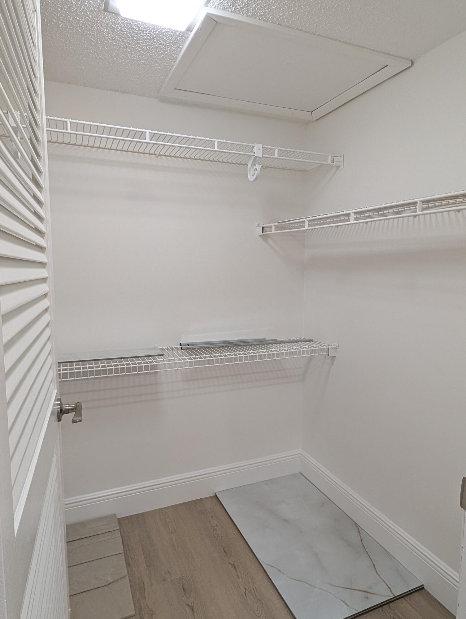 BAHAMA VILLAGE CONDO - Residential Lease