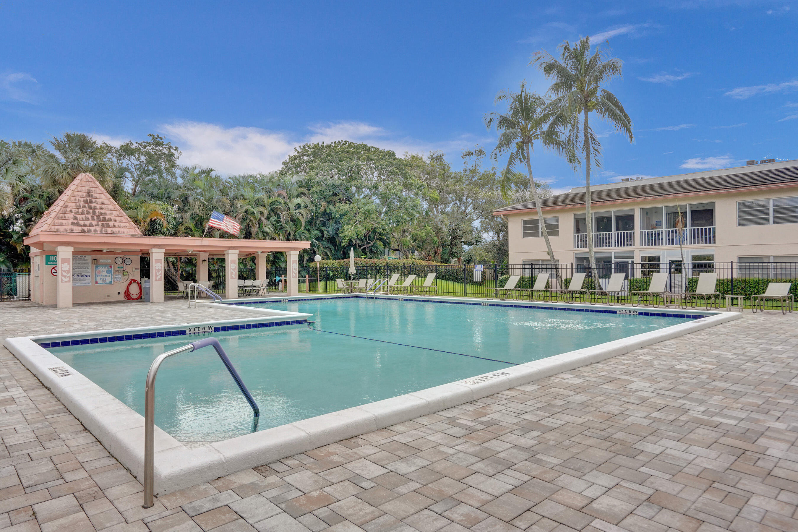 BAHAMA VILLAGE CONDO - Residential Lease