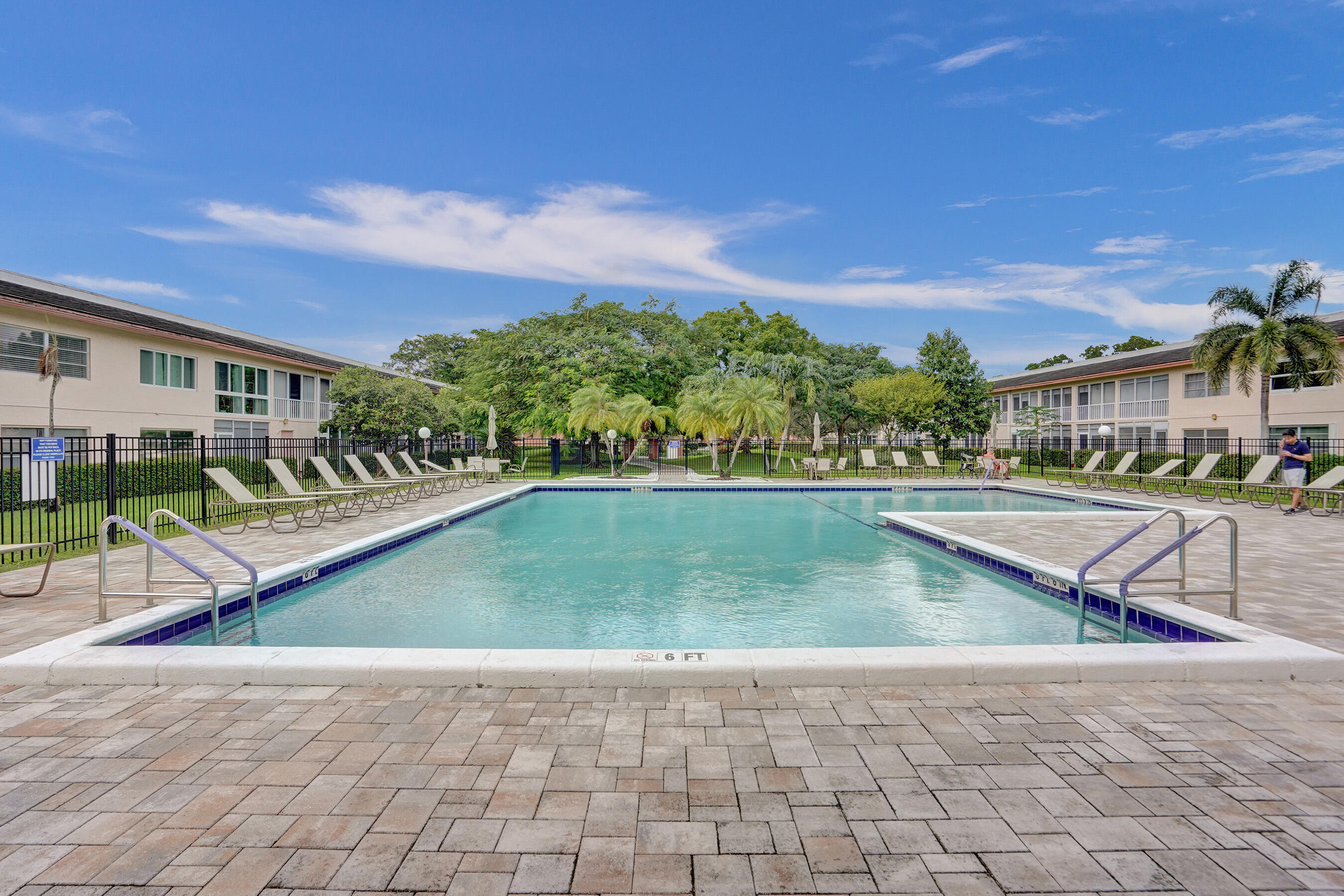 BAHAMA VILLAGE CONDO - Residential Lease