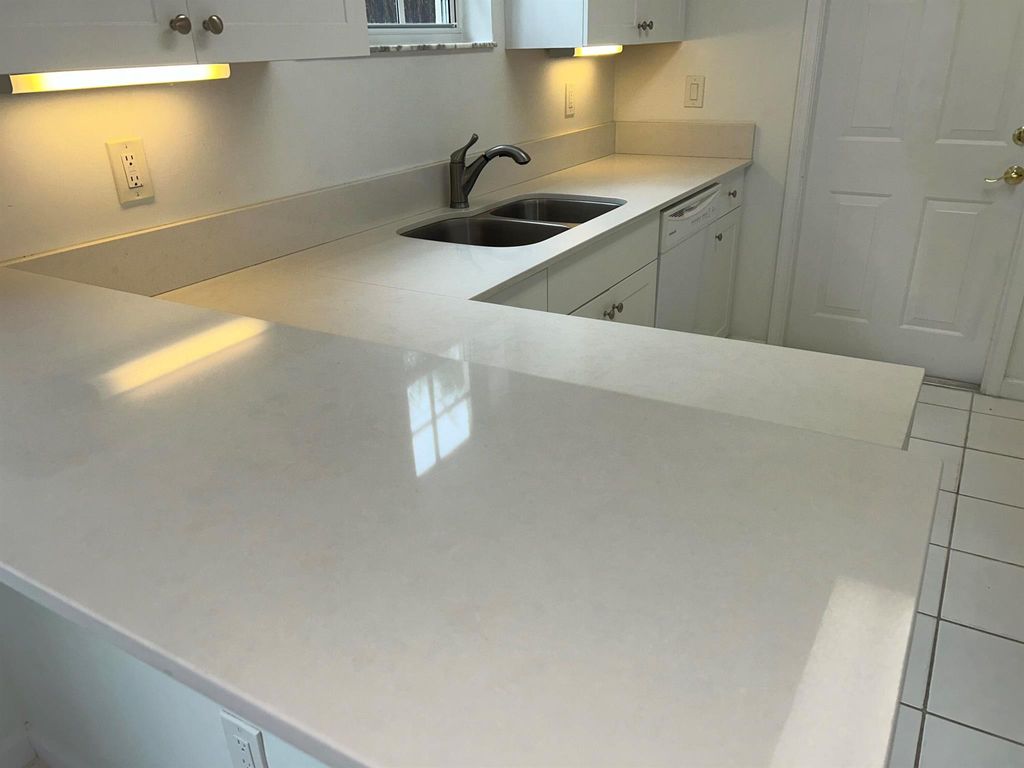 Photo of 278 Laurel Oaks Way, Jupiter, FL 33458 (MLS # R10963903)