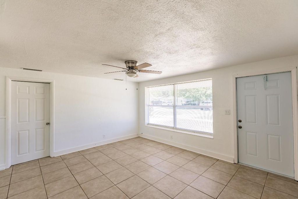 Photo of 5806 Sullivan Road, Jupiter, FL 33458 (MLS # R10980760)