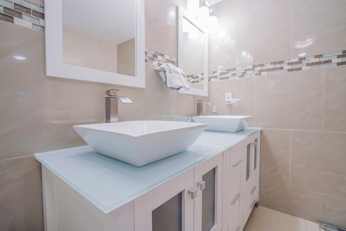 WYNMOOR VILLAGE - Residential Lease