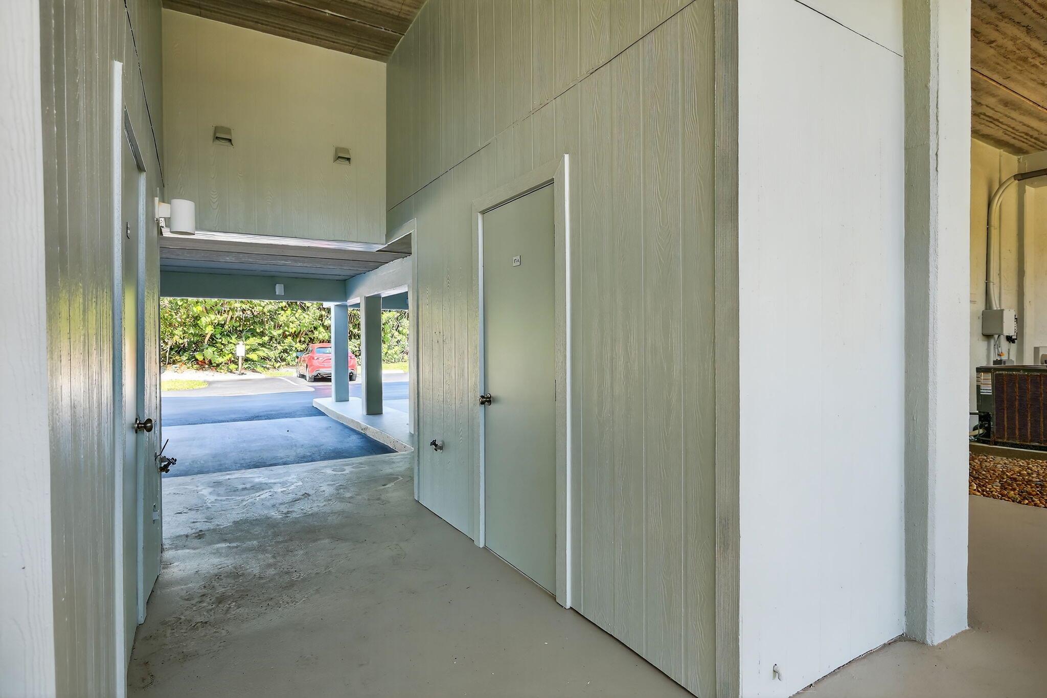 BEACHWOOD VILLAS CONDO - Residential Lease