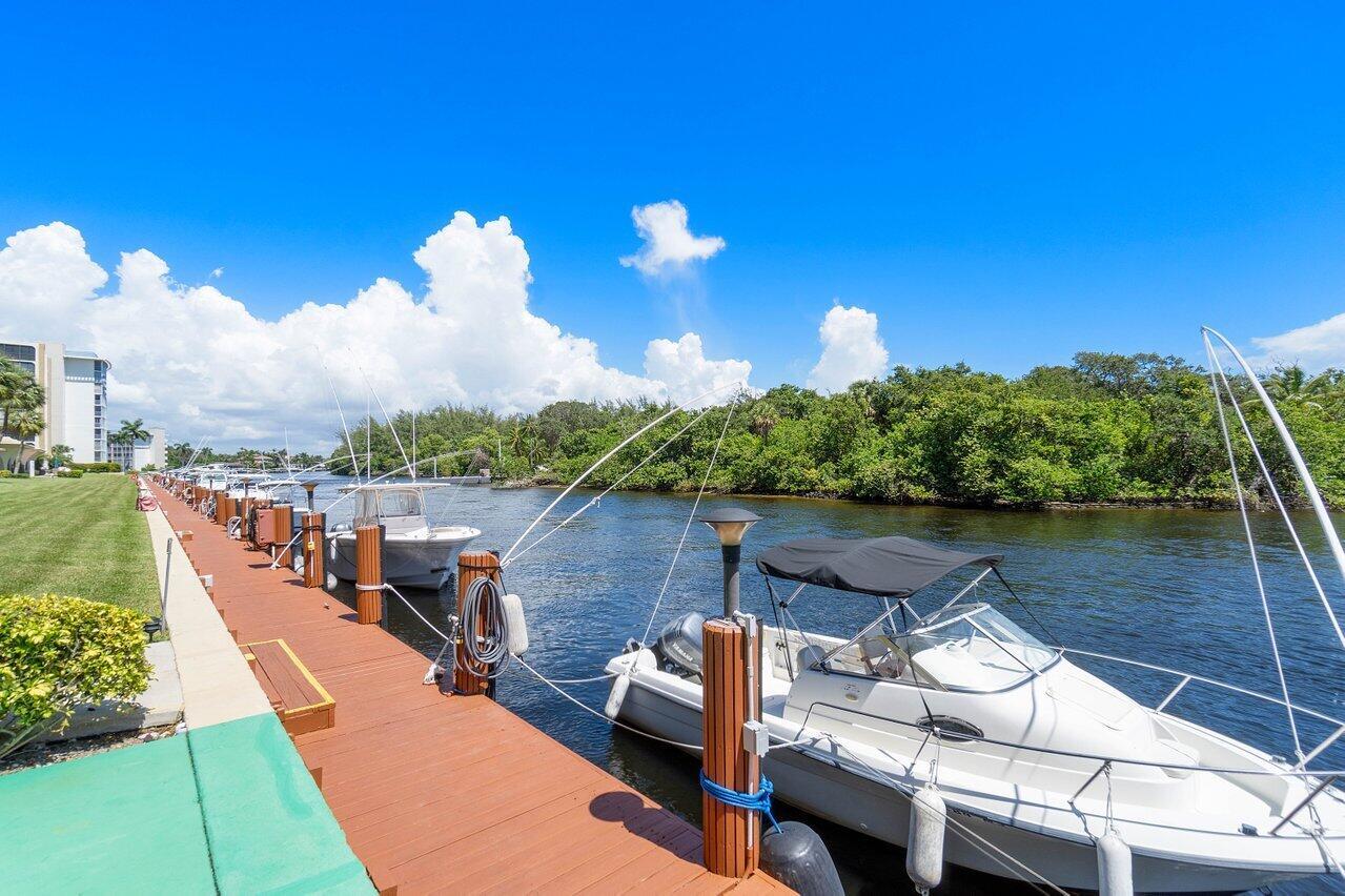 HILLSBORO LANDINGS CONDO - Residential Lease