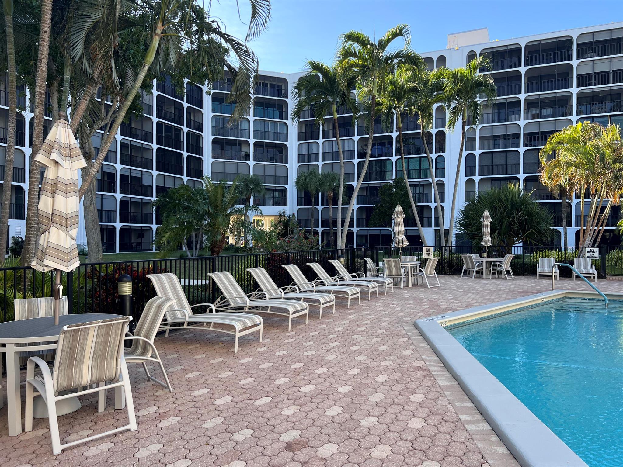 HILLSBORO LANDINGS CONDO - Residential Lease