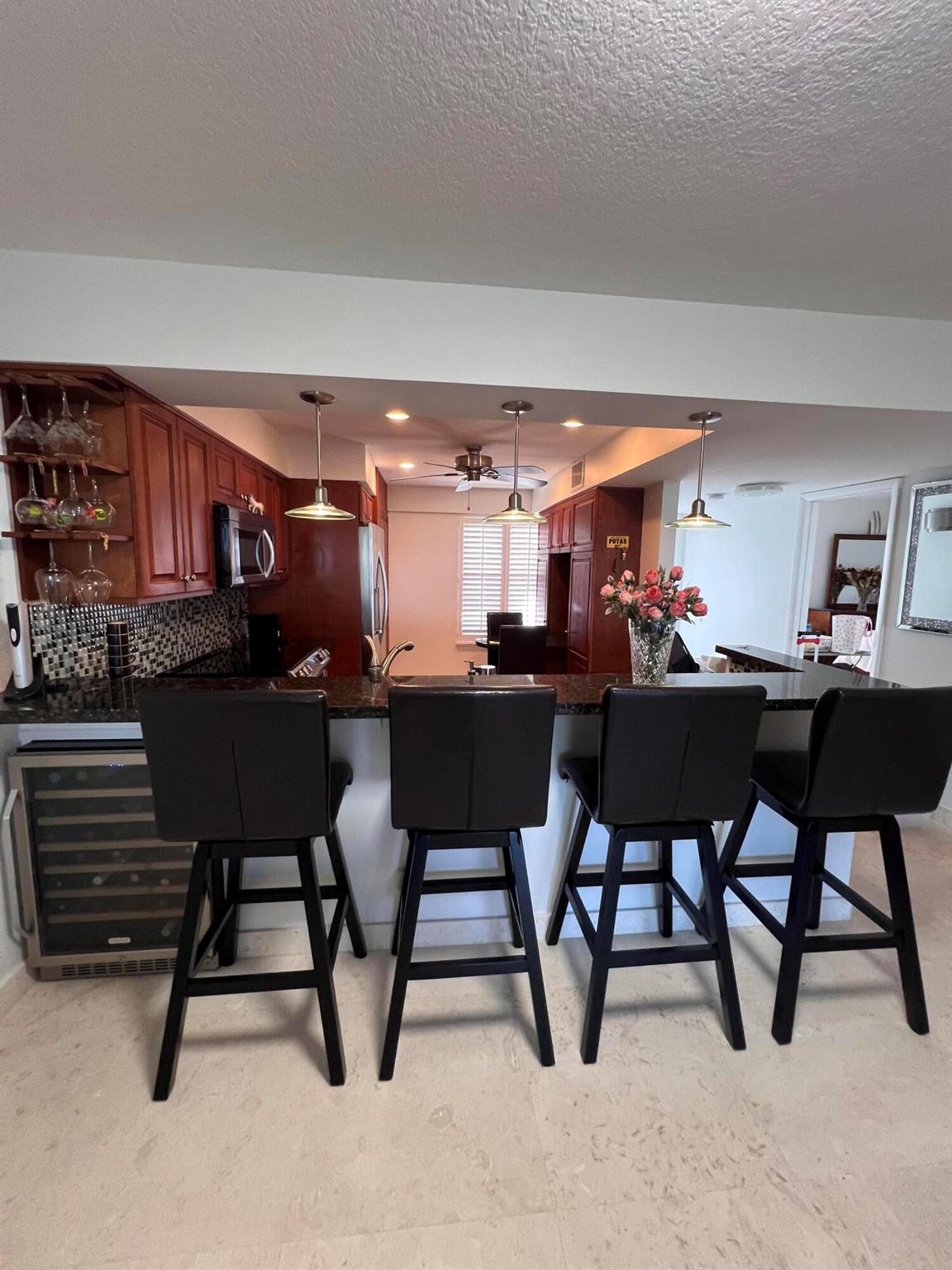 HILLSBORO LANDINGS CONDO - Residential Lease