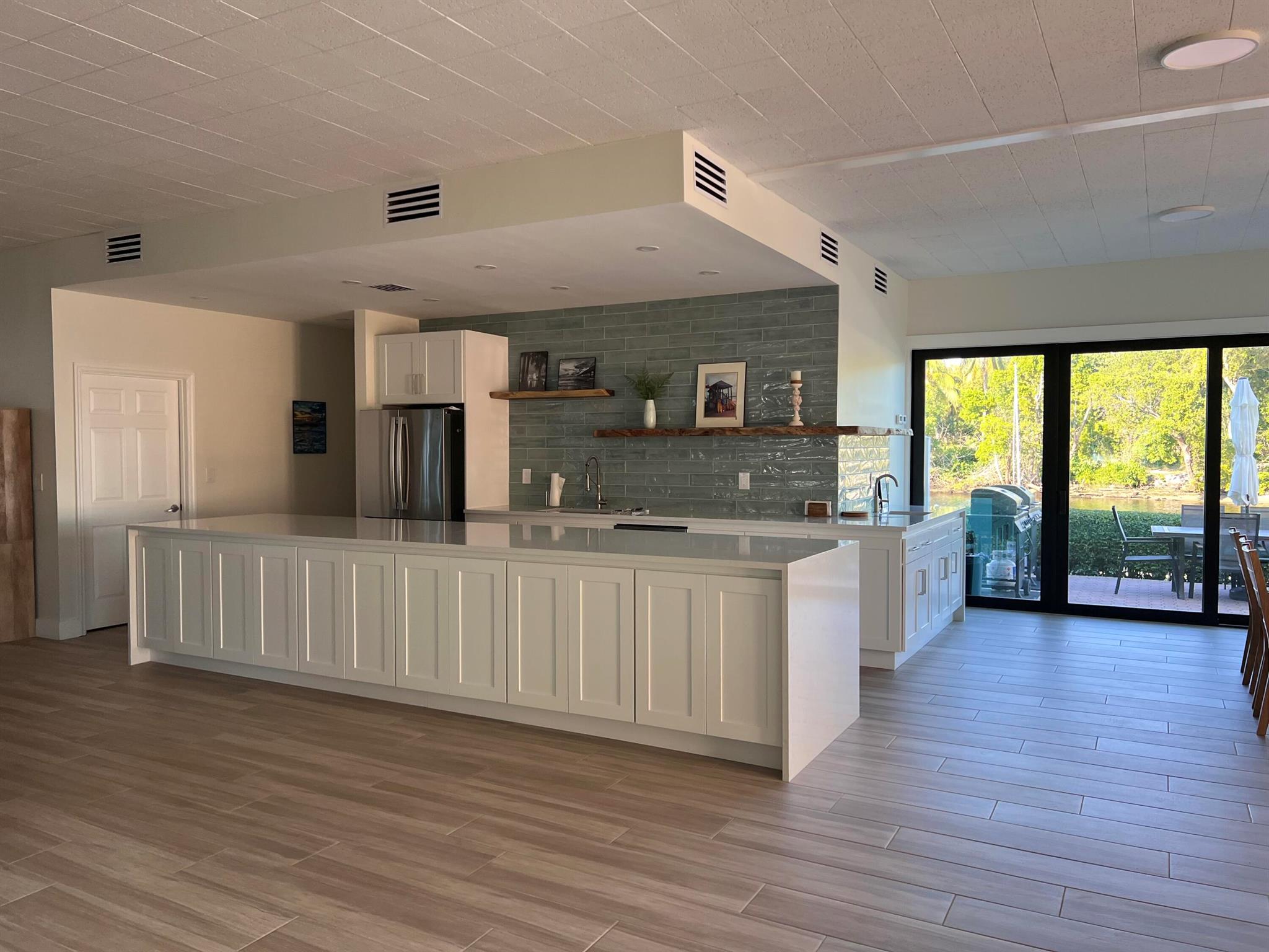 HILLSBORO LANDINGS CONDO - Residential Lease