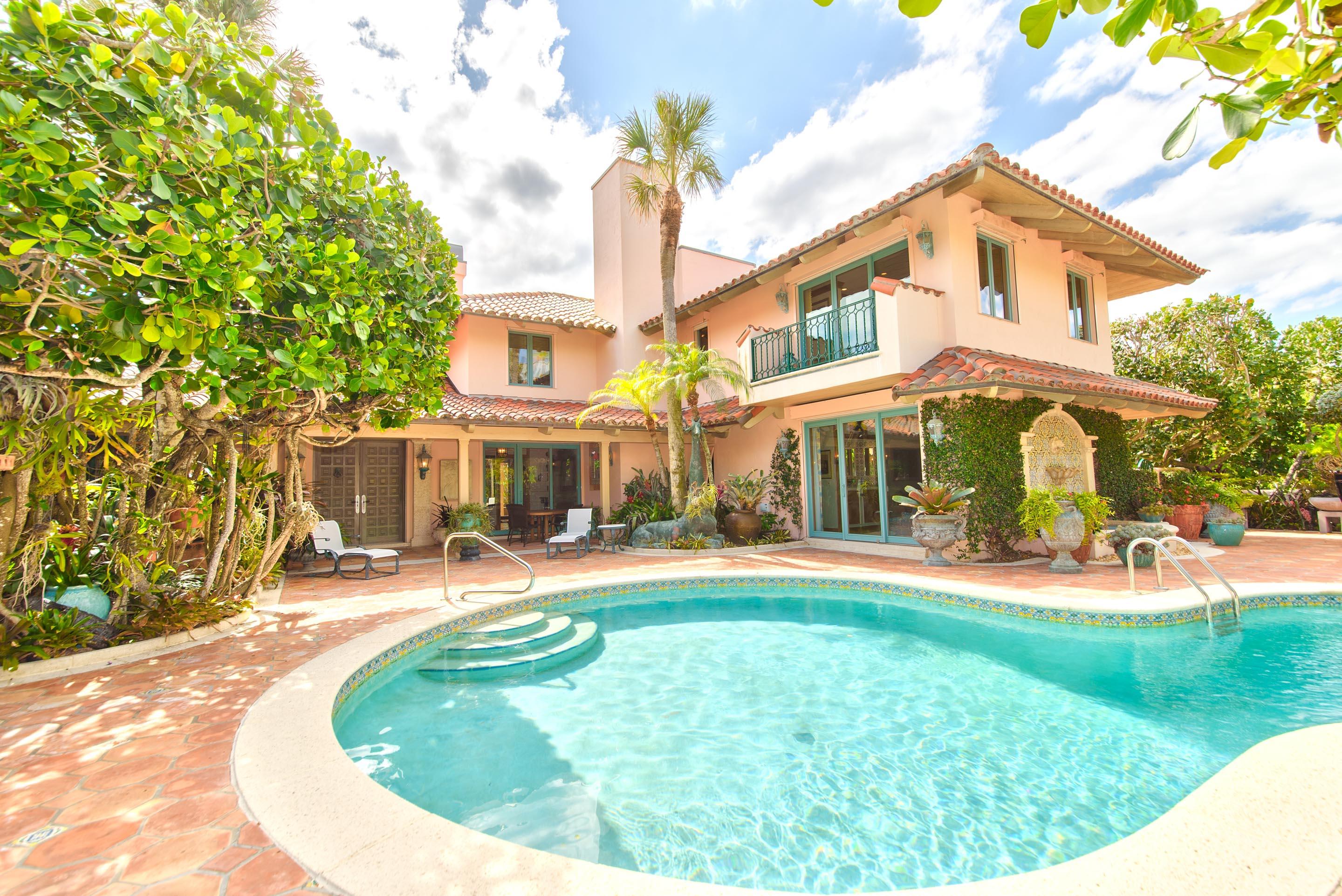 Lost Tree Village - Residential