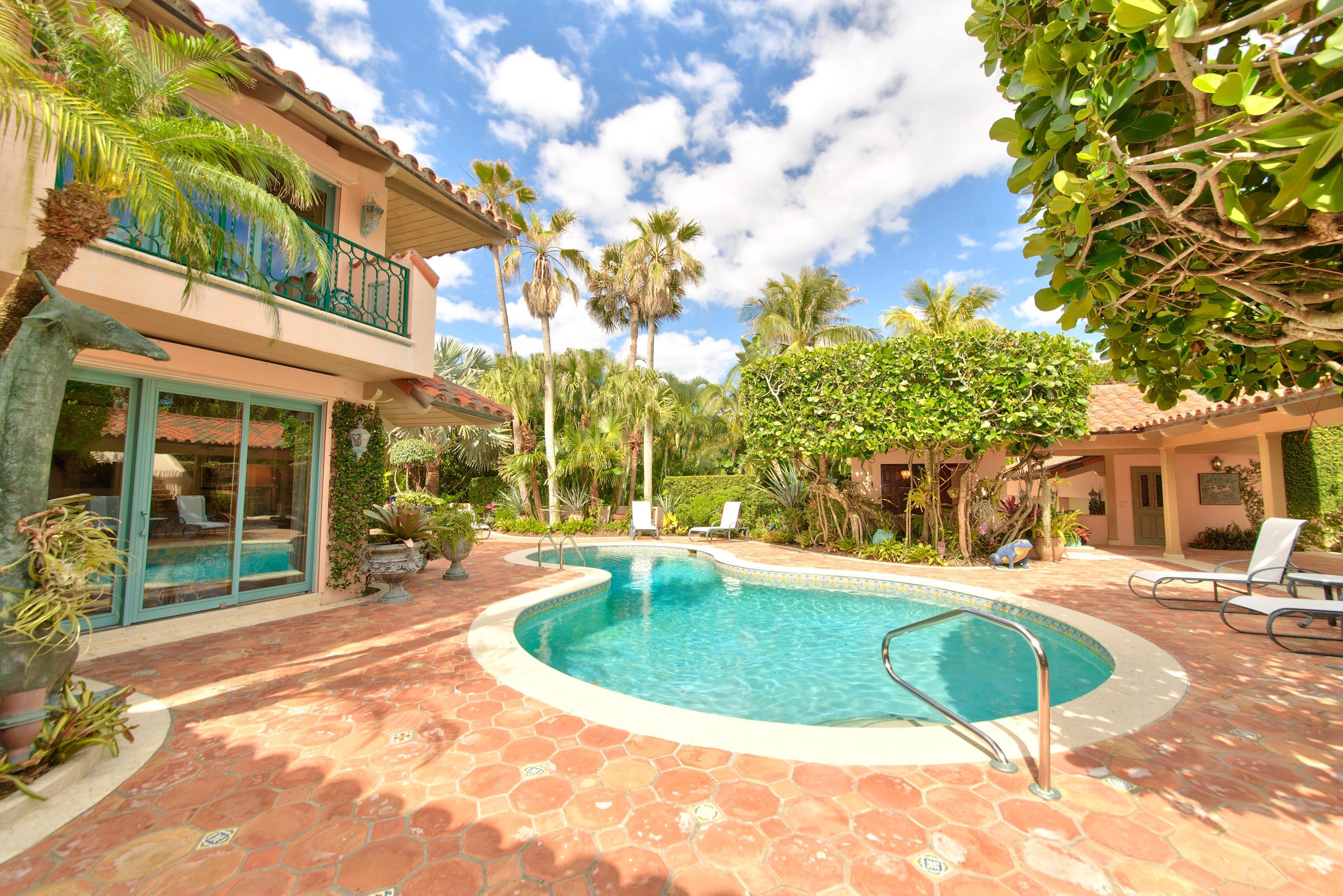 Lost Tree Village - Residential