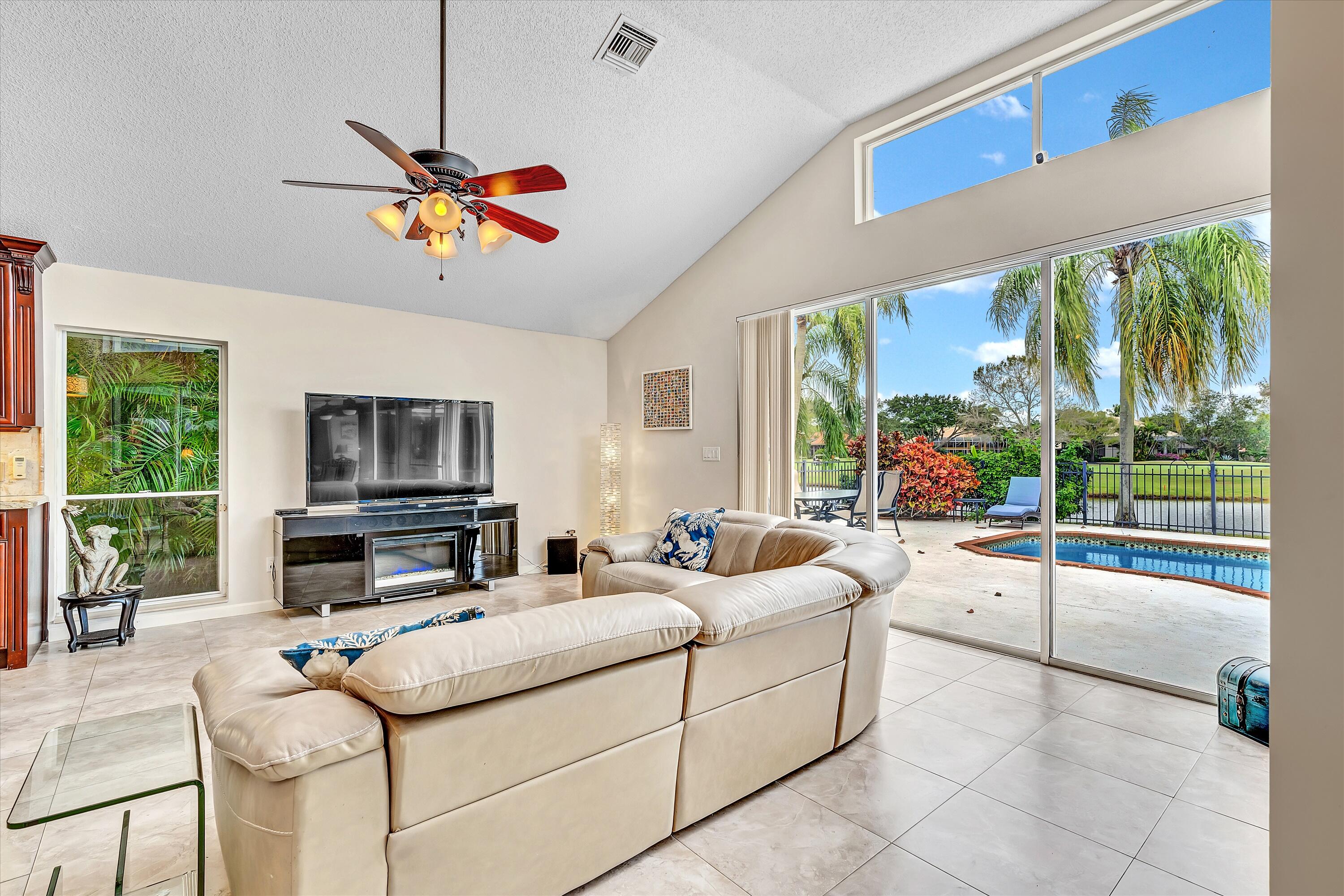 STONEBRIDGE 2 / STONEBRIDGE - Residential