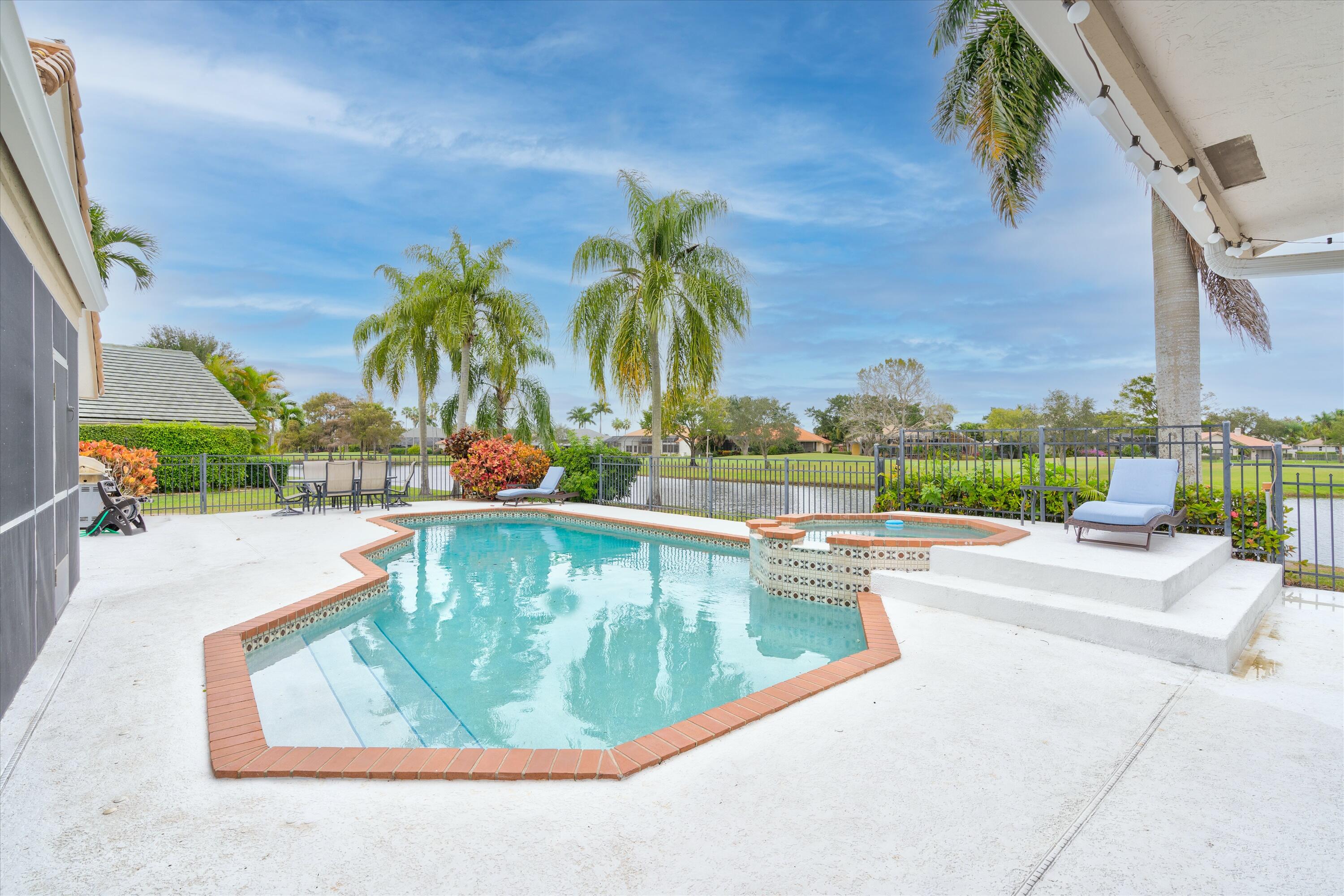 STONEBRIDGE 2 / STONEBRIDGE - Residential