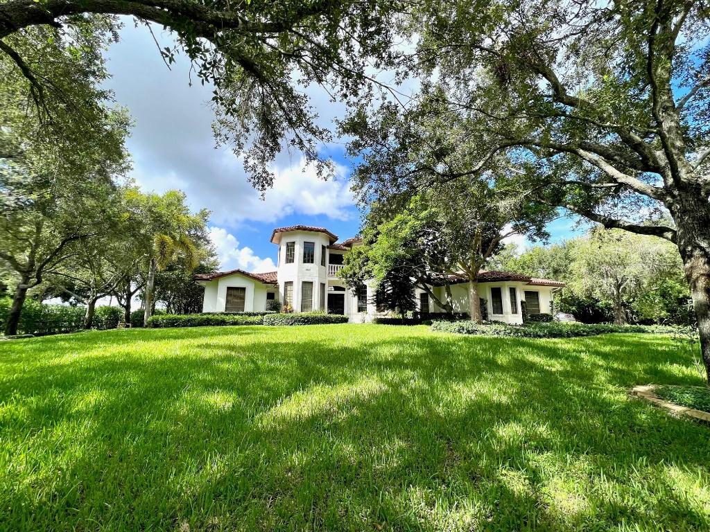 2957 Appaloosa Trail N