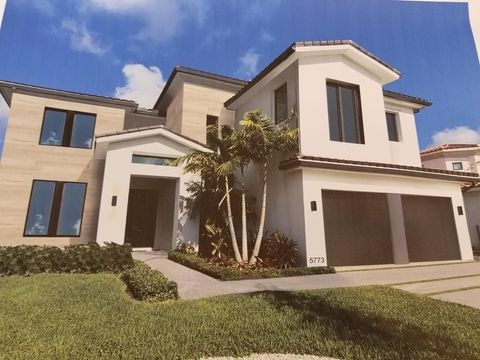 5716 Ashwood Circle Hollywood FL 33312