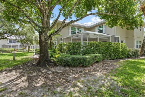 2423 SW Danbury Lane, Palm City, FL MLS: R11089674