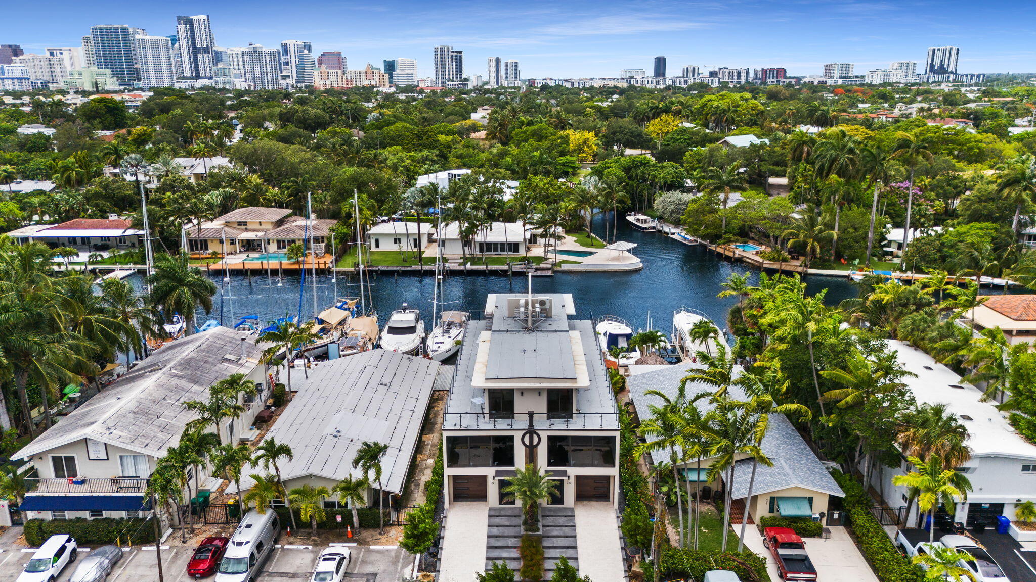 321 Hendricks Isle